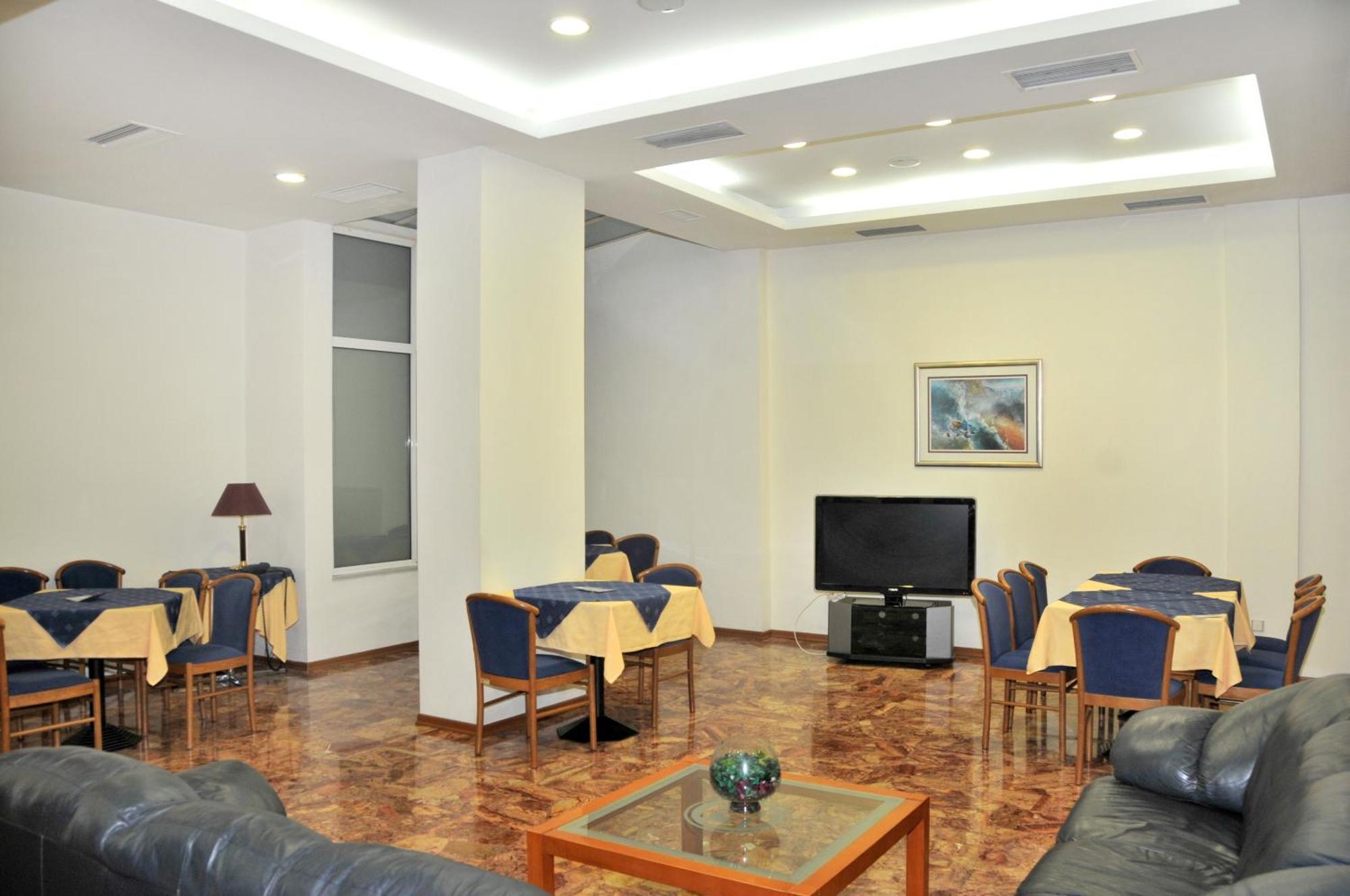 Hotel Elena لميا المظهر الخارجي الصورة