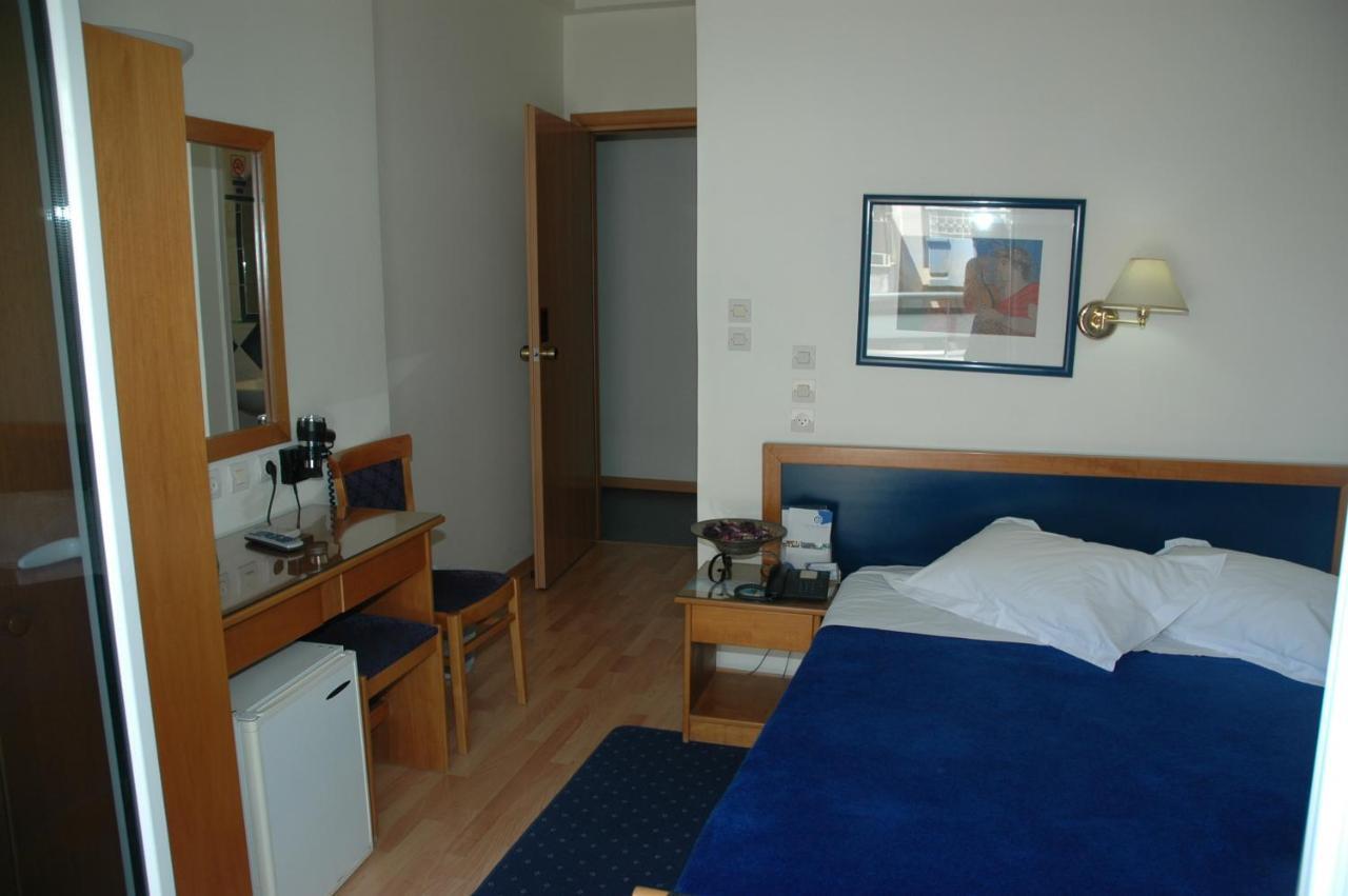 Hotel Elena لميا الغرفة الصورة